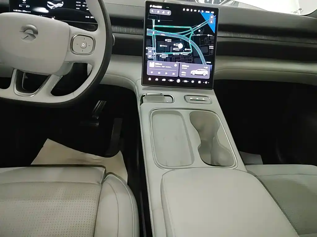 NIO ES6 2024 model 75kWh купить на сайте DeffCars
