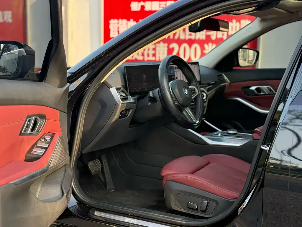 BMW i3 2024 eDrive 40L Night Sports Package купить на сайте DeffCars