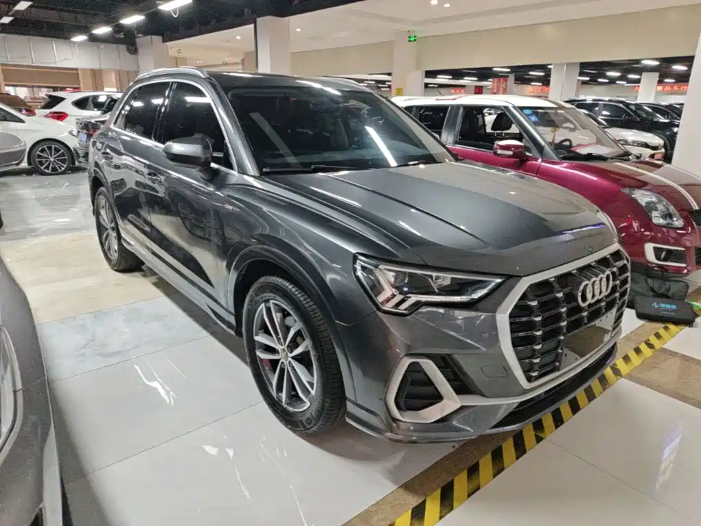Audi Q3 2021 35 TFSI aggressive and dynamic model купить на сайте DeffCars