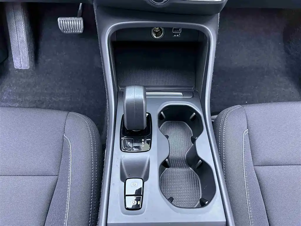 Volvo XC40 2022 T4 four-wheel drive smart travel fashion version купить на сайте DeffCars