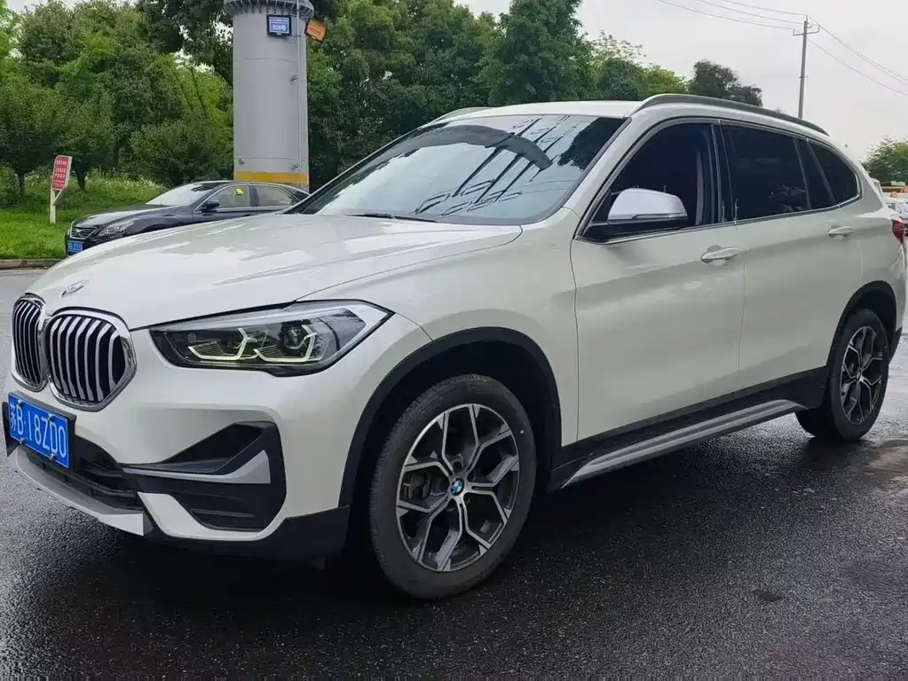 BMW X1 2022 sDrive20Li Fashion Model купить на сайте DeffCars