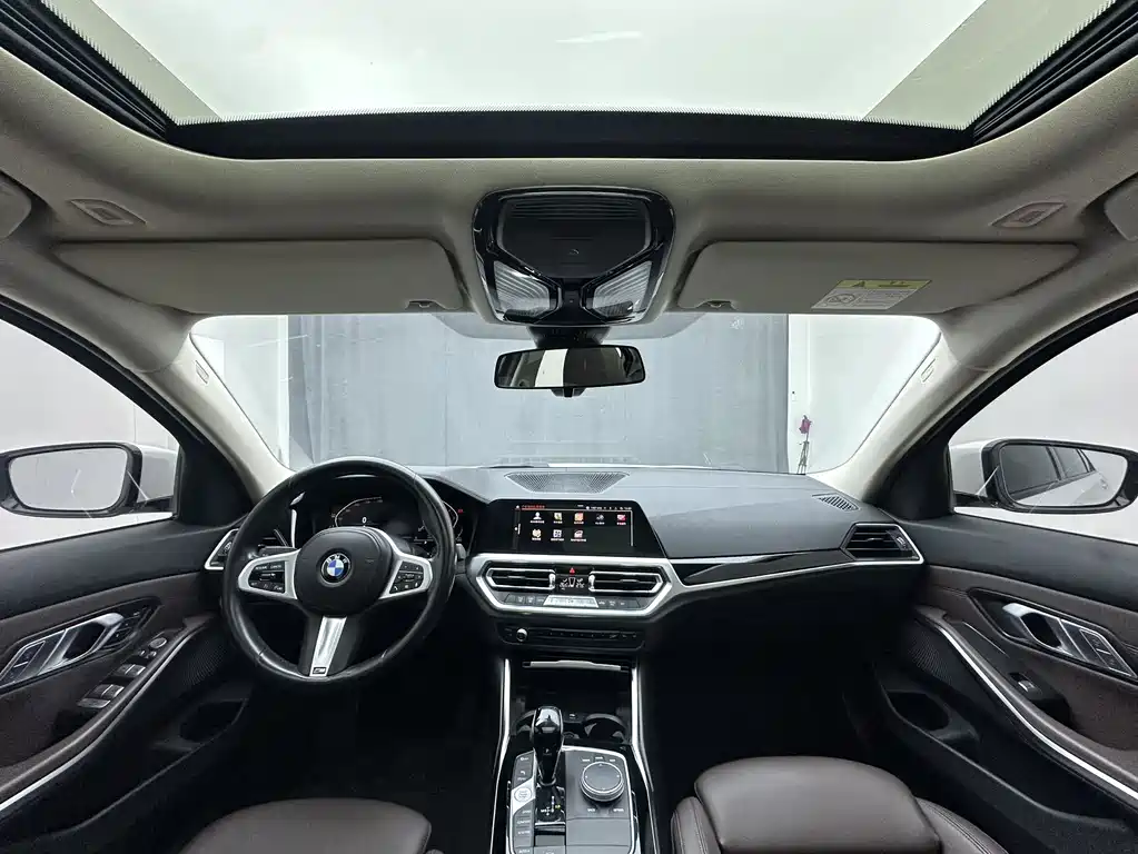 BMW 3 Series 2022 320Li M Sports Package купить на сайте DeffCars