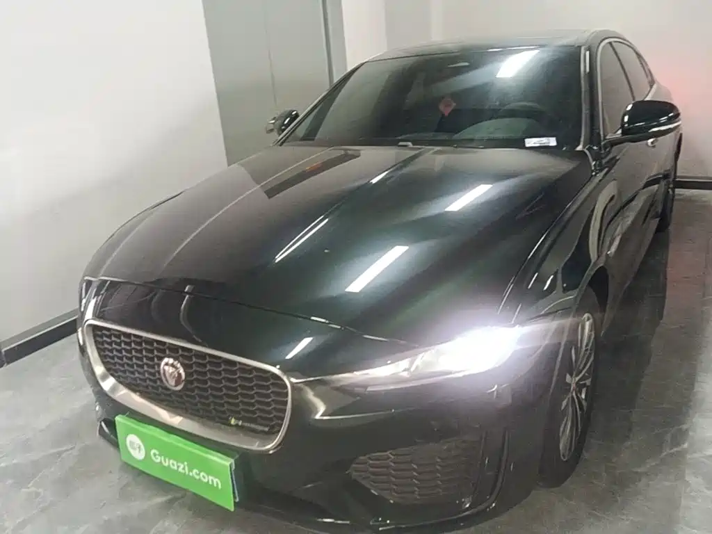 Jaguar XEL 2021 2.0T 200PS R-DYNAMIC Youth Sports Edition купить на сайте DeffCars
