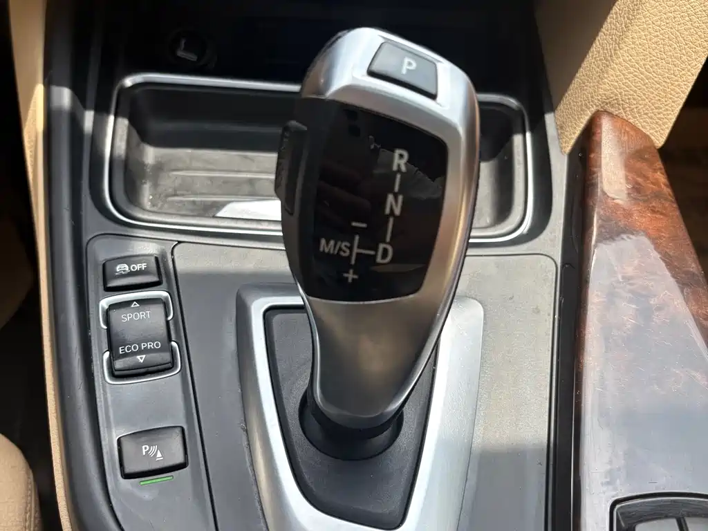 BMW 3 Series 2013 320Li Fashion Edition купить на сайте DeffCars