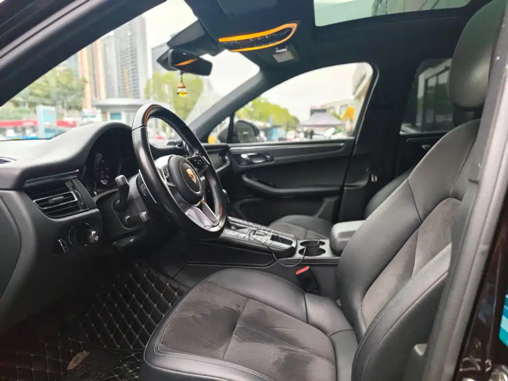 Macan 2018 Macan 2.0T купить на сайте DeffCars
