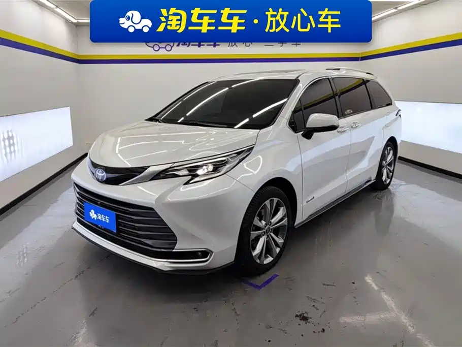 SIENNA 2023 2.5L Hybrid Premium Edition купить на сайте DeffCars