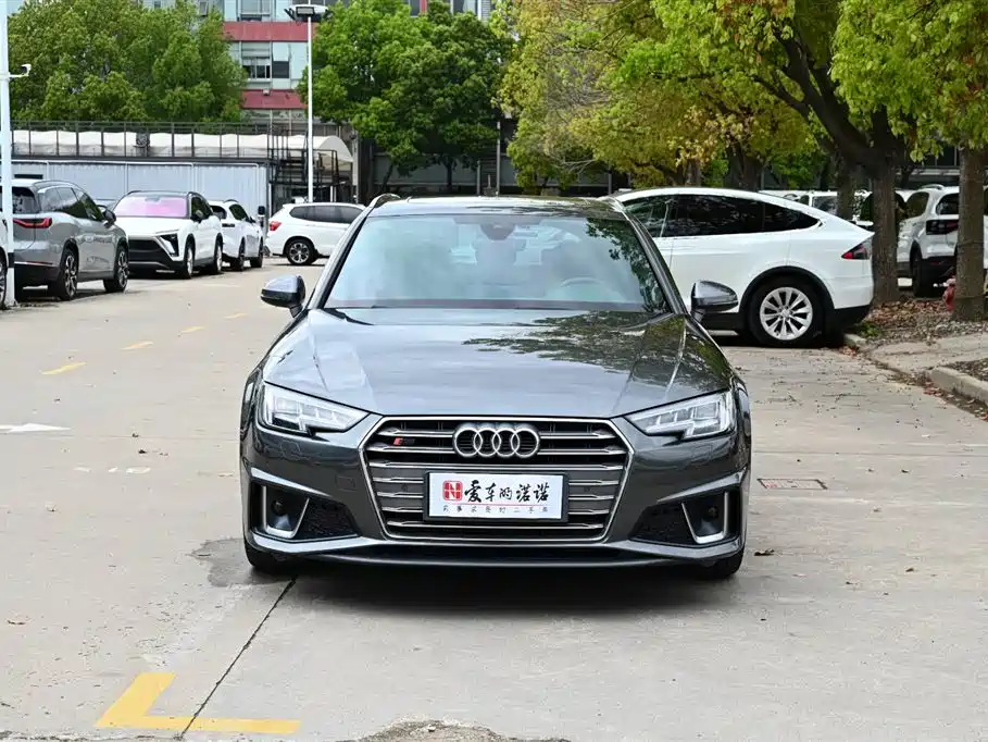 Audi A4 imported 2020 Avant 40 TFSI luxury and dynamic model купить на сайте DeffCars
