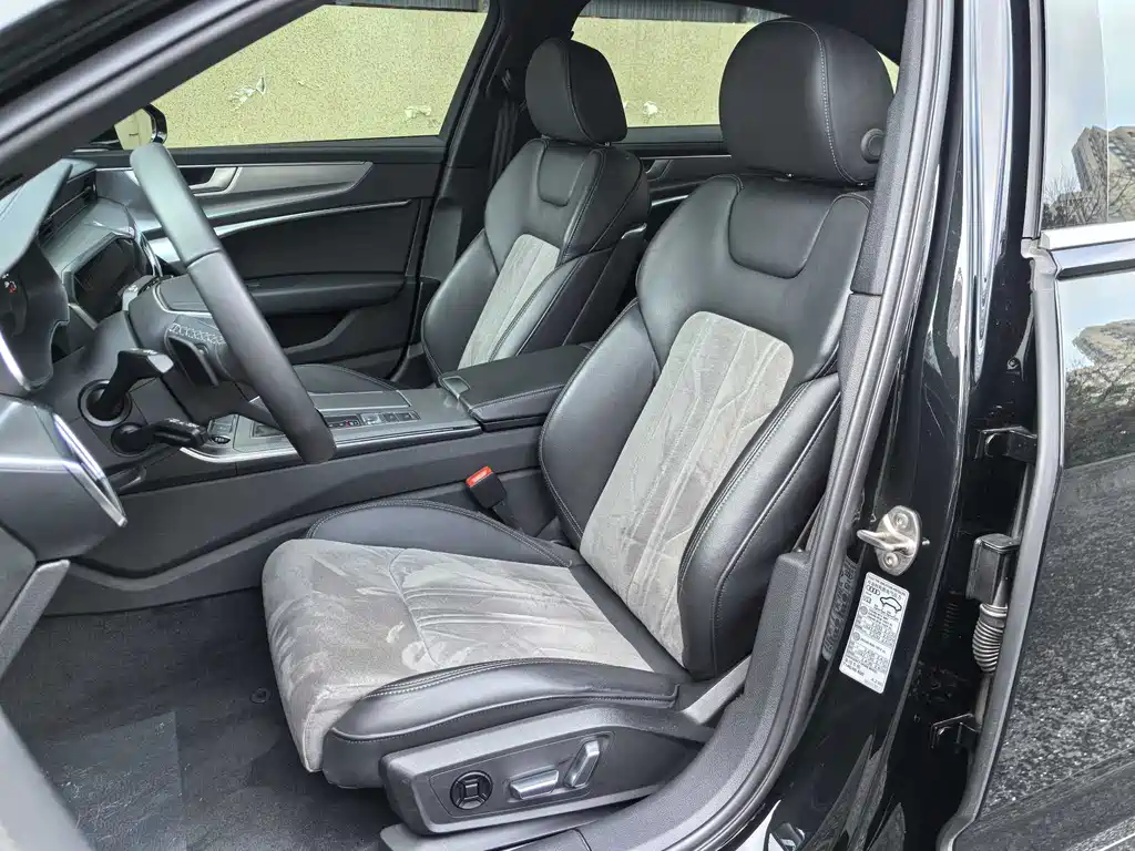 Audi A6L 2023 facelift 45 TFSI premium dynamic model купить на сайте DeffCars