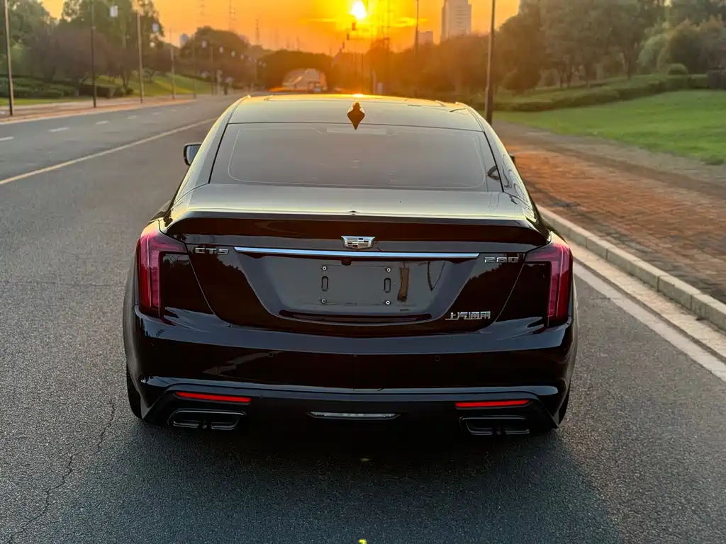 Cadillac CT5 2022 28T luxury model купить на сайте DeffCars