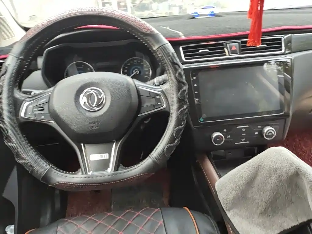 Fengguang 580 2017 1.5T manual luxury model купить на сайте DeffCars