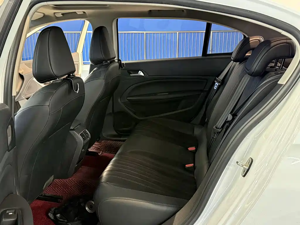 Peugeot 408 2020 360THP 10th Anniversary Premium Edition купить на сайте DeffCars