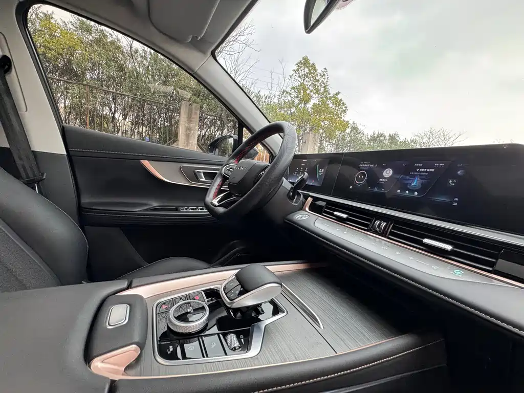 Oumengda 2024 Guardian Edition 1.5T CVT Guardian PLUS купить на сайте DeffCars