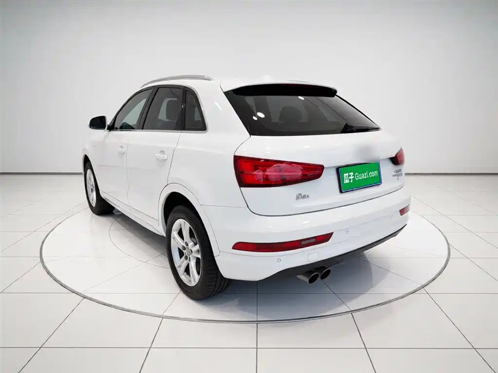 Audi Q3 2018 30th Anniversary Model 30 TFSI Fashion Model купить на сайте DeffCars