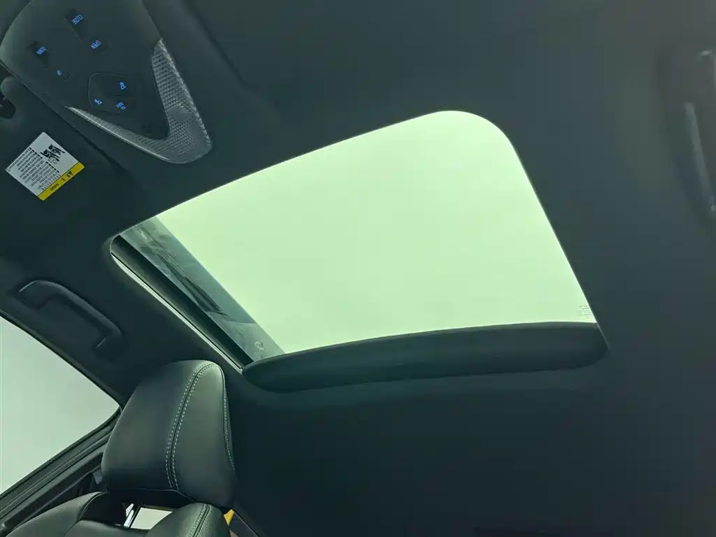 Yize IZOA 2020 2.0L Yixiang Edition купить на сайте DeffCars