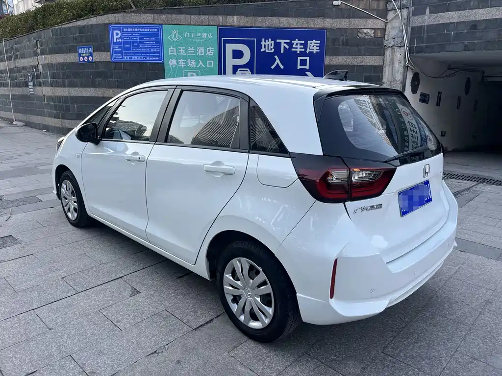 Fit 2021 1.5L CVT Trendy Edition купить на сайте DeffCars