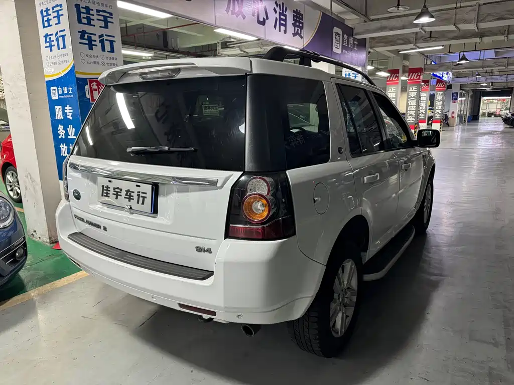 Freelander 2 2013 2.0T Si4 SE gasoline version купить на сайте DeffCars