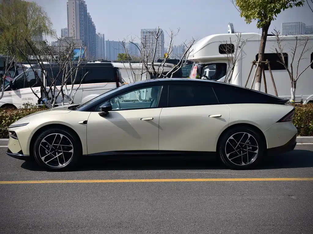 Xpeng P7+ 2024 Long Battery Life Max купить на сайте DeffCars