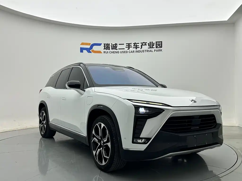 NIO ES8 2020 580KM six-seater version купить на сайте DeffCars