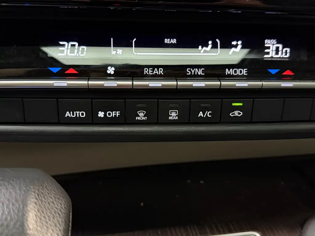 Grevia 2023 2.5L Hybrid Comfort Edition купить на сайте DeffCars