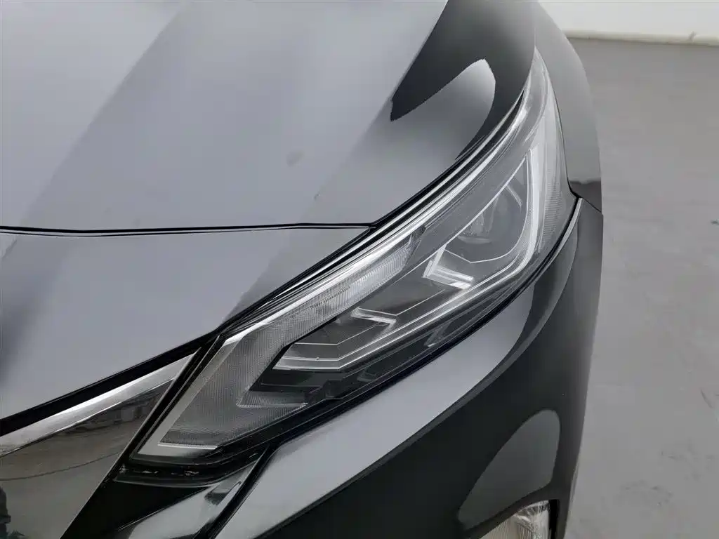 Teana 2019 2.0L XL Upper Smart Travel Edition купить на сайте DeffCars