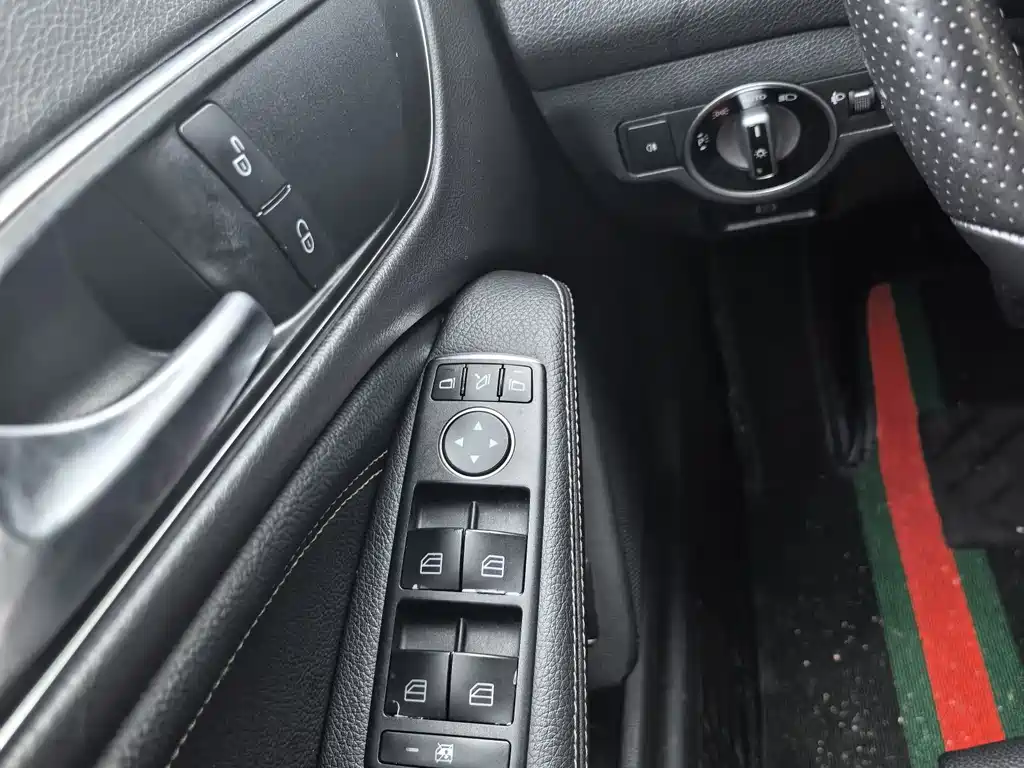 Mercedes-Benz CLA imported 2018 CLA 200 dynamic model купить на сайте DeffCars