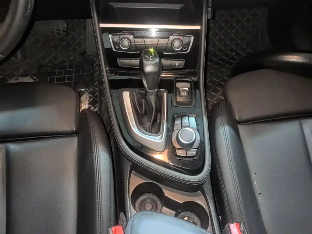 BMW 2 Series Touring 2016 218i Sports Design Package купить на сайте DeffCars