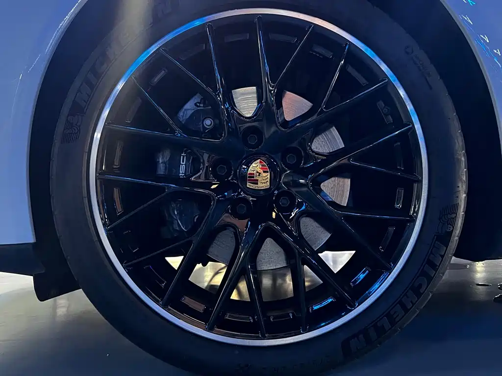 Panamera 2023 Panamera 2.9T Platinum Edition купить на сайте DeffCars