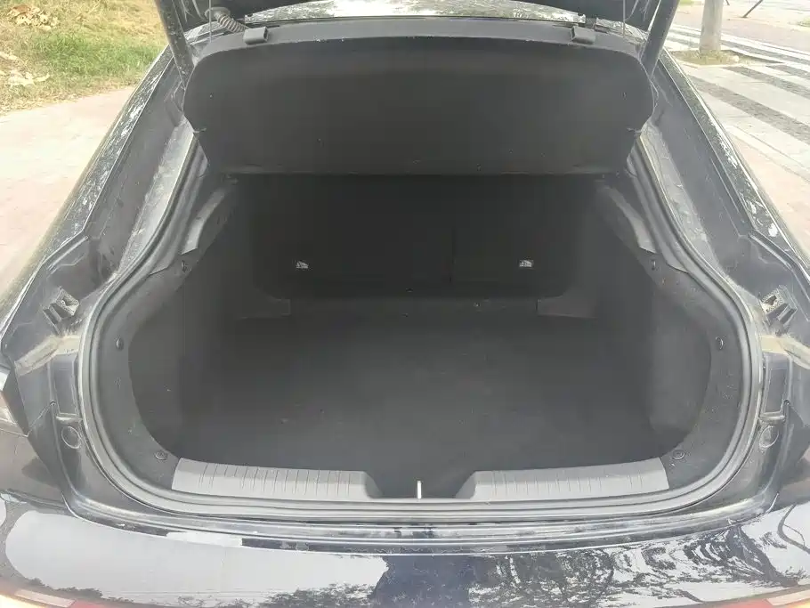 Changan UNI-V 2024 1.5T noble sports model купить на сайте DeffCars
