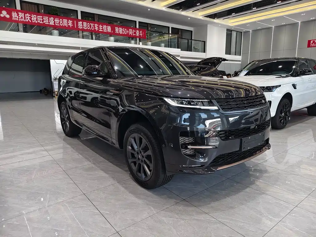 Range Rover Sport 2024 400PS Dynamic SE купить на сайте DeffCars