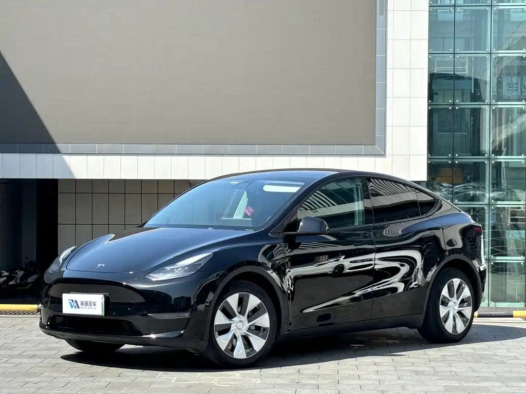Model Y 2022 long-range all-wheel drive version купить на сайте DeffCars