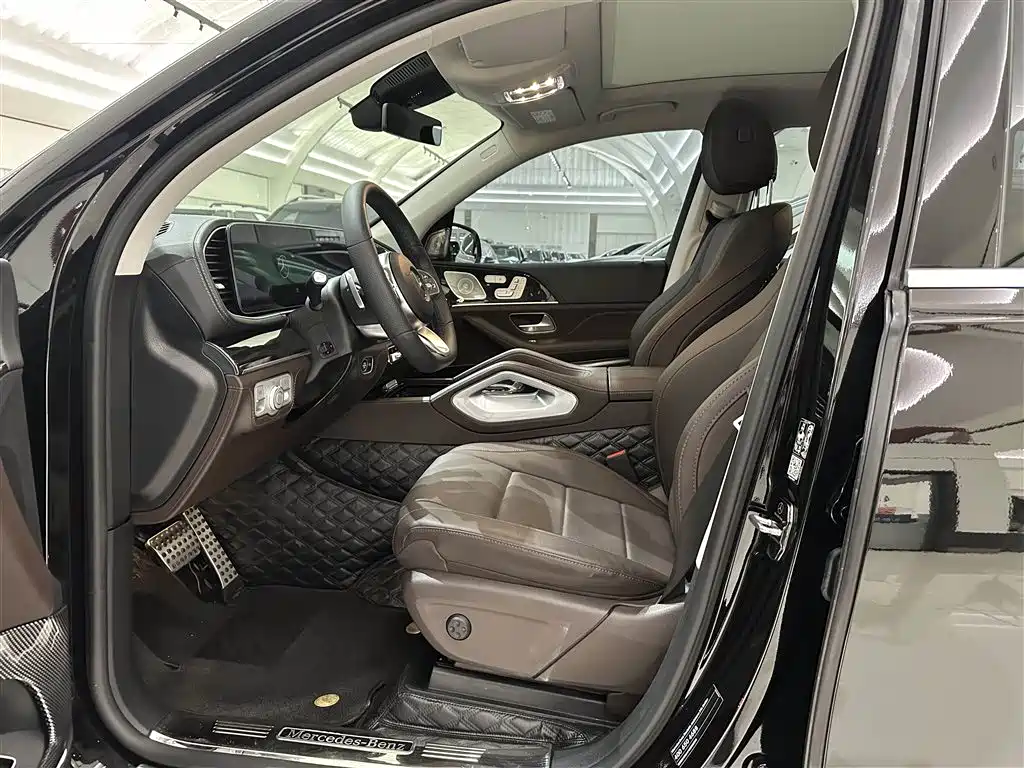 Mercedes-Benz GLS 2023 GLS 450 4MATIC Fashion Model купить на сайте DeffCars