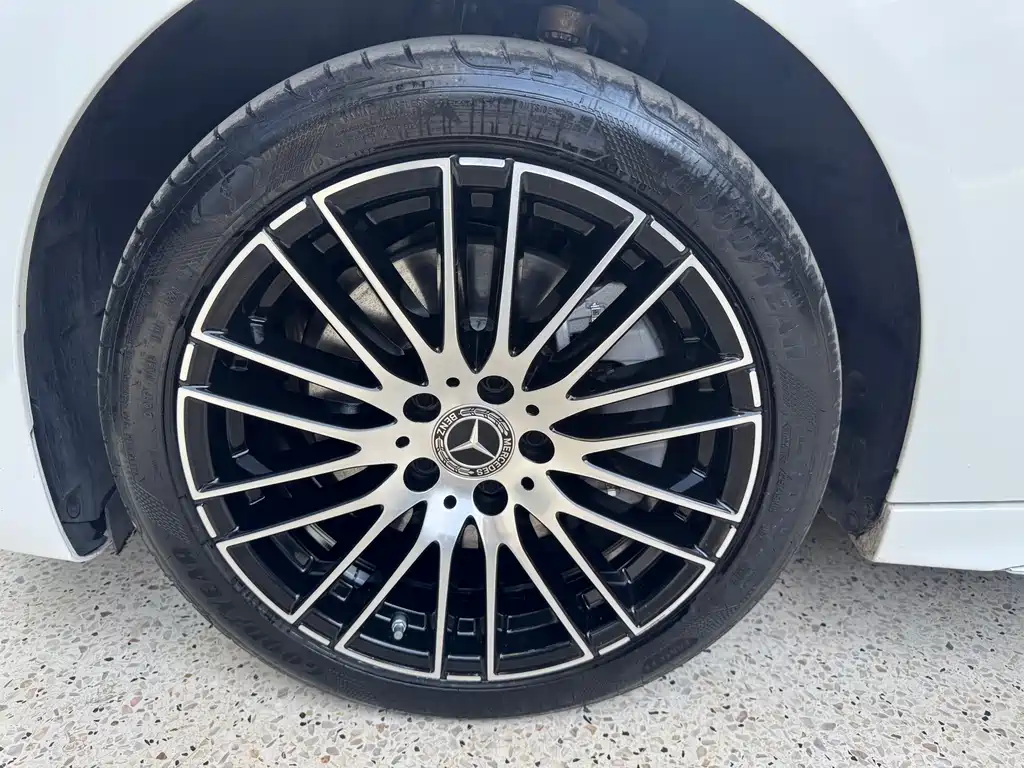 Mercedes-Benz C-Class 2024 C 260 L Sports Edition купить на сайте DeffCars