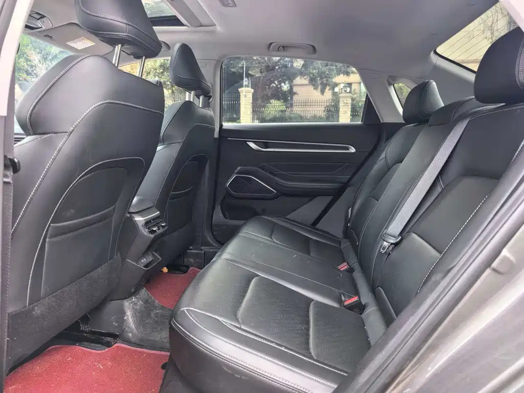 Emgrand 2023 4th Generation Champion Edition 1.5L CVT Premium Type купить на сайте DeffCars