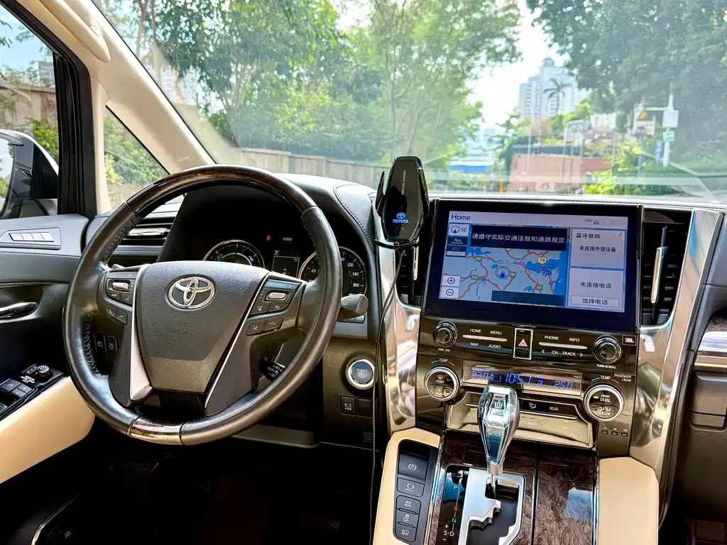 Wilfa 2021 Crown Dual Engine 2.5L HV Premium Edition купить на сайте DeffCars