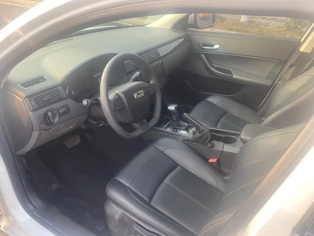 Qoros 3 2018 Sedan 1.6L Automatic Leading Type купить на сайте DeffCars