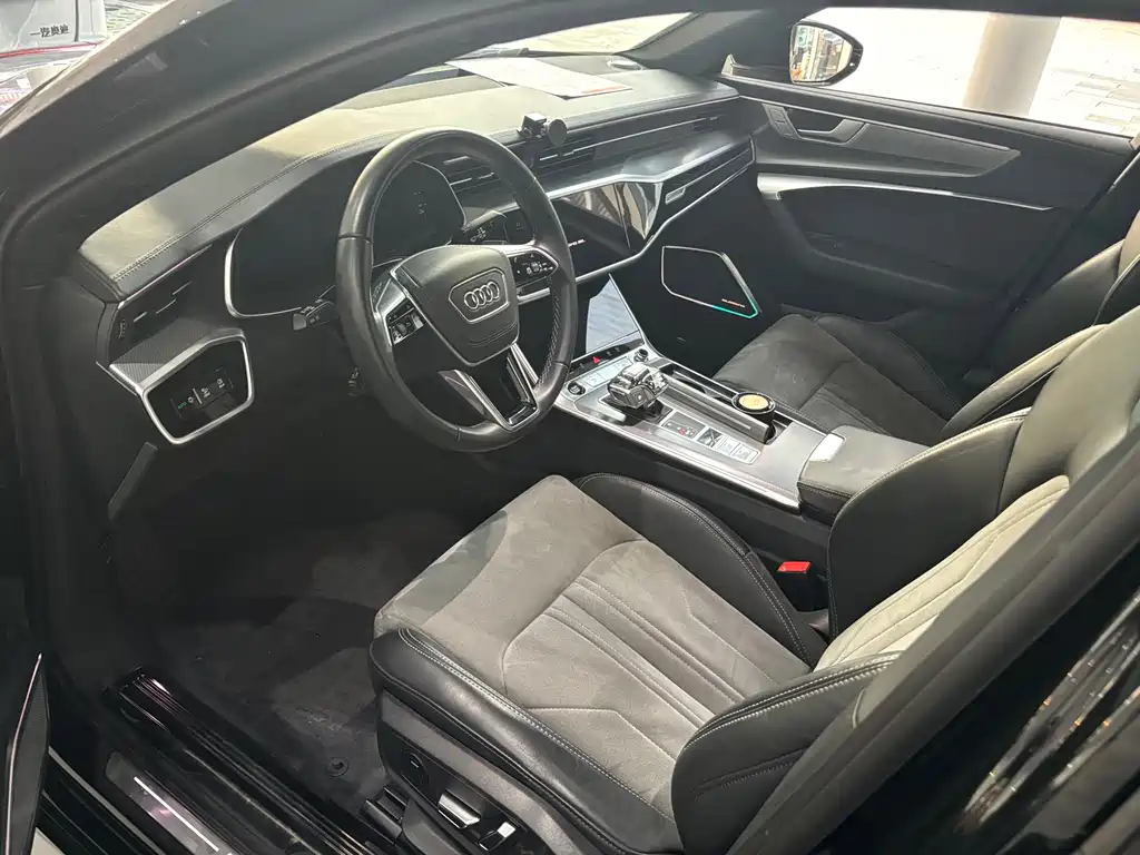 Audi A6L 2024 45 TFSI Premium Dynamic Model купить на сайте DeffCars