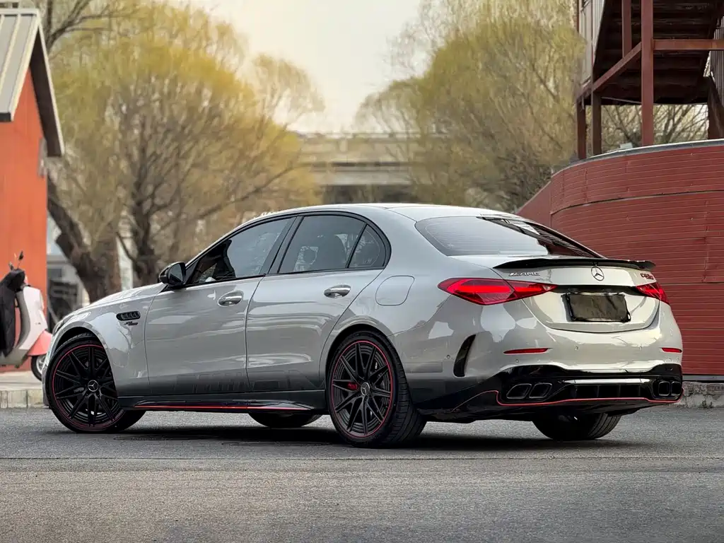 Mercedes-Benz C-Class AMG New Energy 2024 AMG C 63 S E PERFORMANCE F1 Special Edition купить на сайте DeffCars