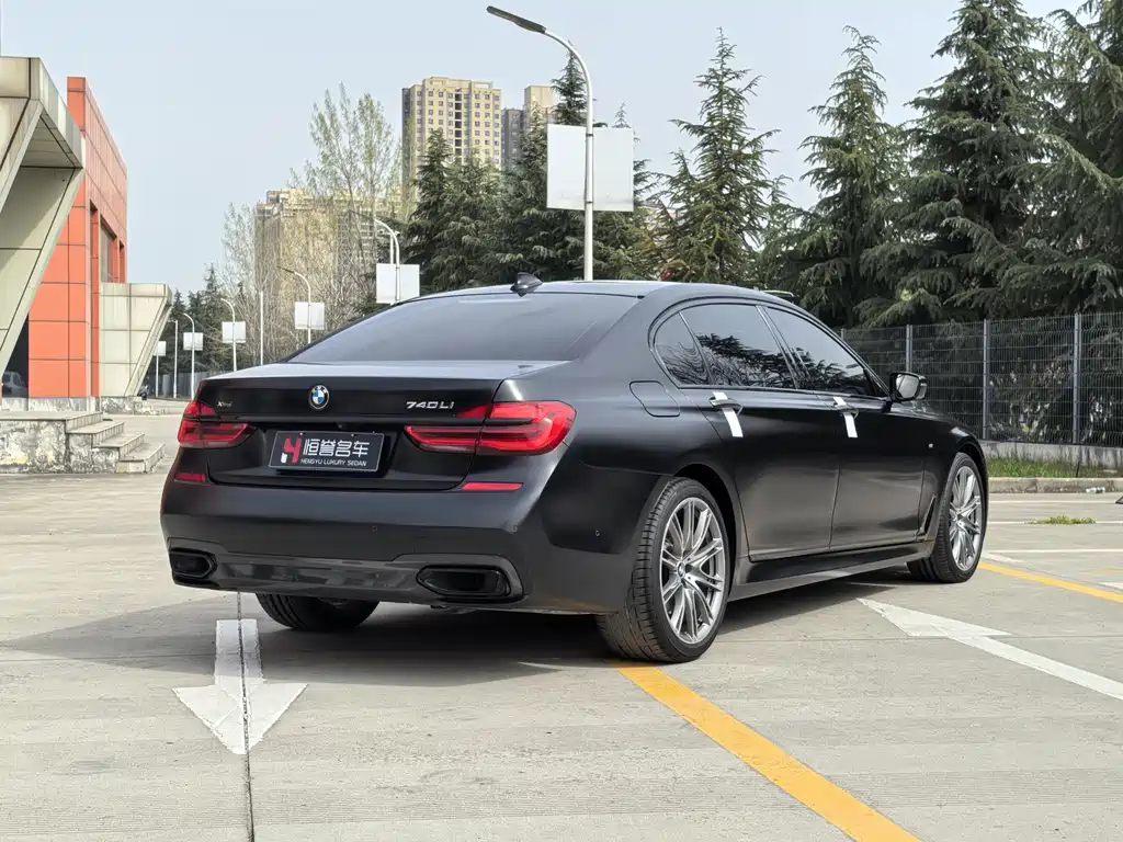 BMW 7 Series 2018 740Li xDrive Exclusive M Sports Package Black Flame Edition купить на сайте DeffCars