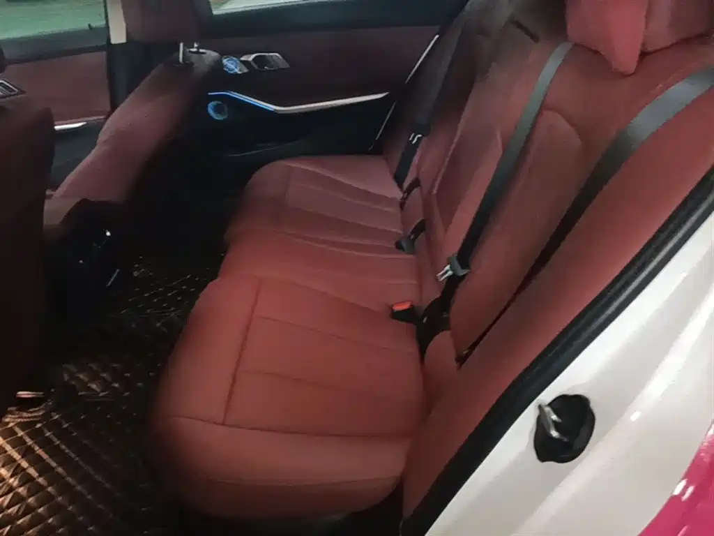 BMW i3 2022 eDrive 35 L купить на сайте DeffCars