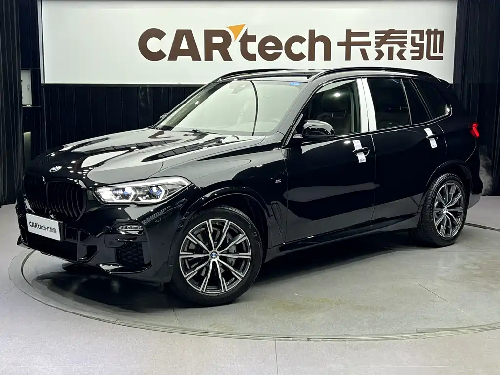 BMW X5 imported 2021 facelift xDrive40i M sports package купить на сайте DeffCars