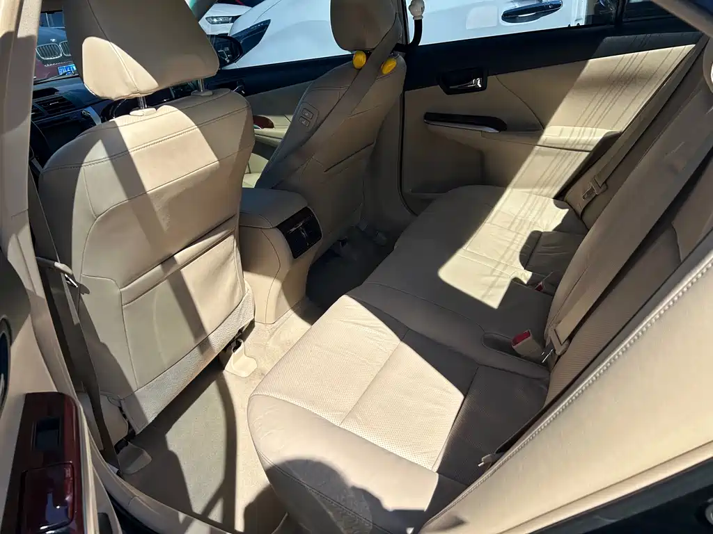 Camry 2012 2.5G Deluxe Edition купить на сайте DeffCars