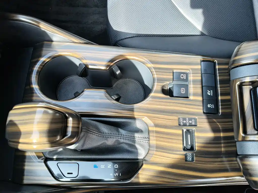 Highlander 2024 2.5L smart electric hybrid dual-engine two-wheel drive luxury version 7 seats купить на сайте DeffCars
