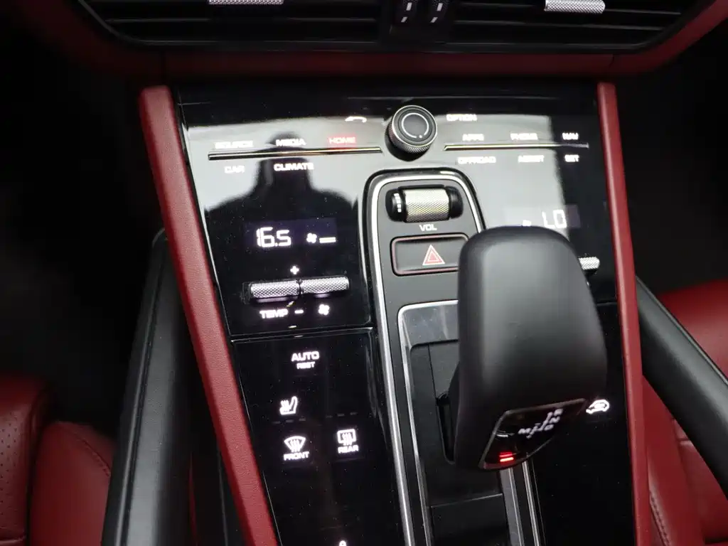 Cayenne 2019 3.0T купить на сайте DeffCars