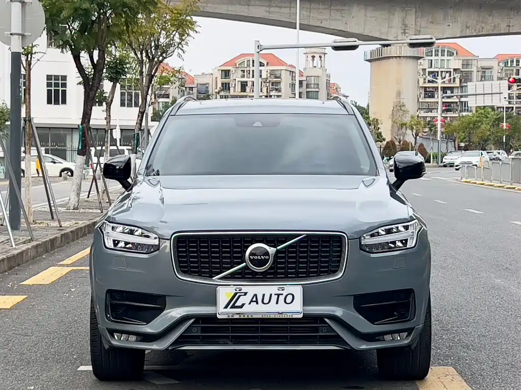 Volvo XC90 2020 T6 Zhiyi Luxury Edition 7 seats купить на сайте DeffCars