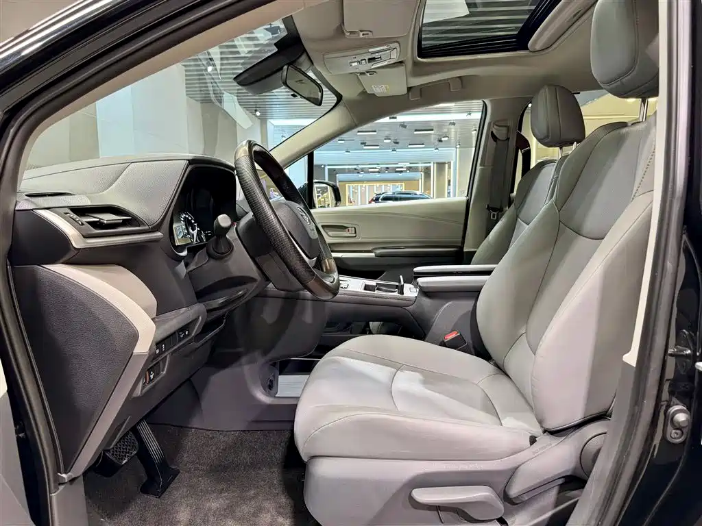 Grevia 2024 2.5L Hybrid Comfort Edition купить на сайте DeffCars