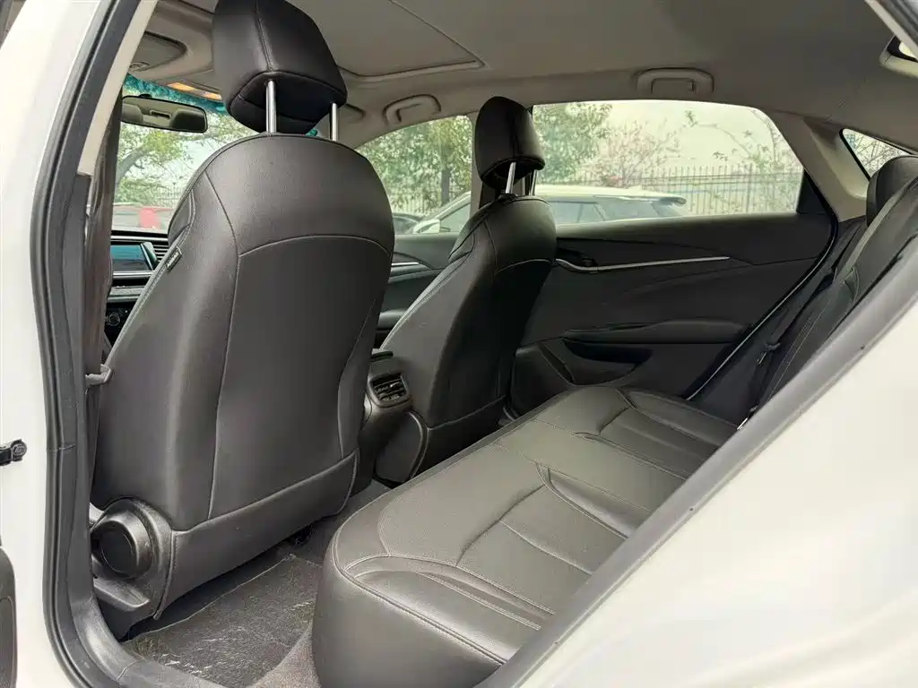 Yinglang 2021 model model 1.5L automatic elite model купить на сайте DeffCars