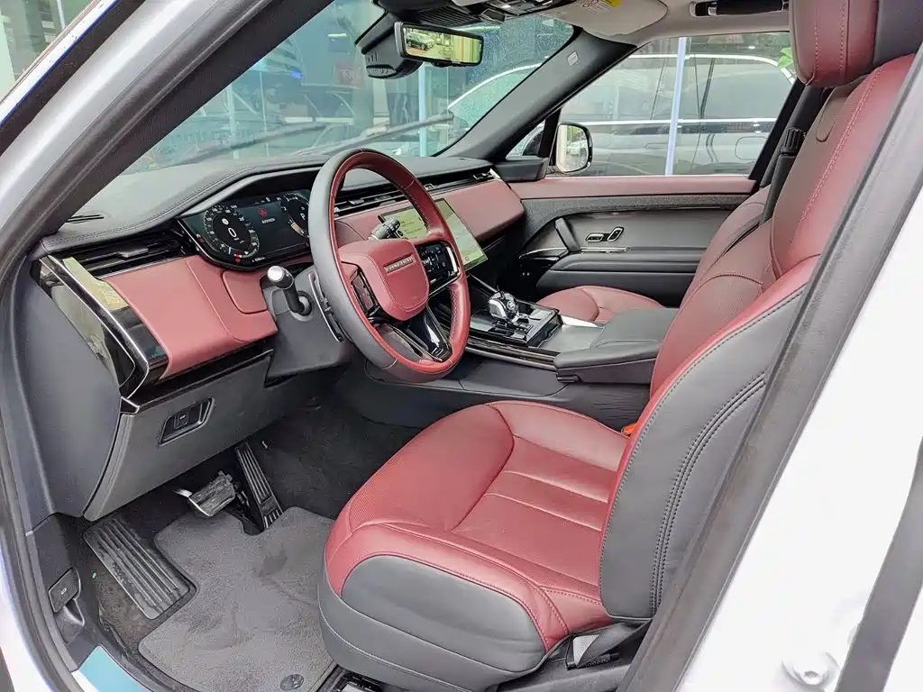 Range Rover Sport 2024 400PS Dynamic HSE купить на сайте DeffCars