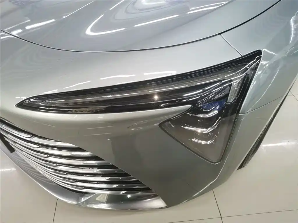 LaCrosse 2025 28T Platinum Edition купить на сайте DeffCars