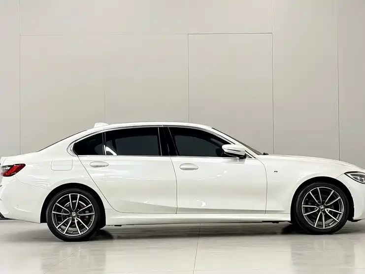 BMW 3 Series 2021 325Li M Sports Package купить на сайте DeffCars