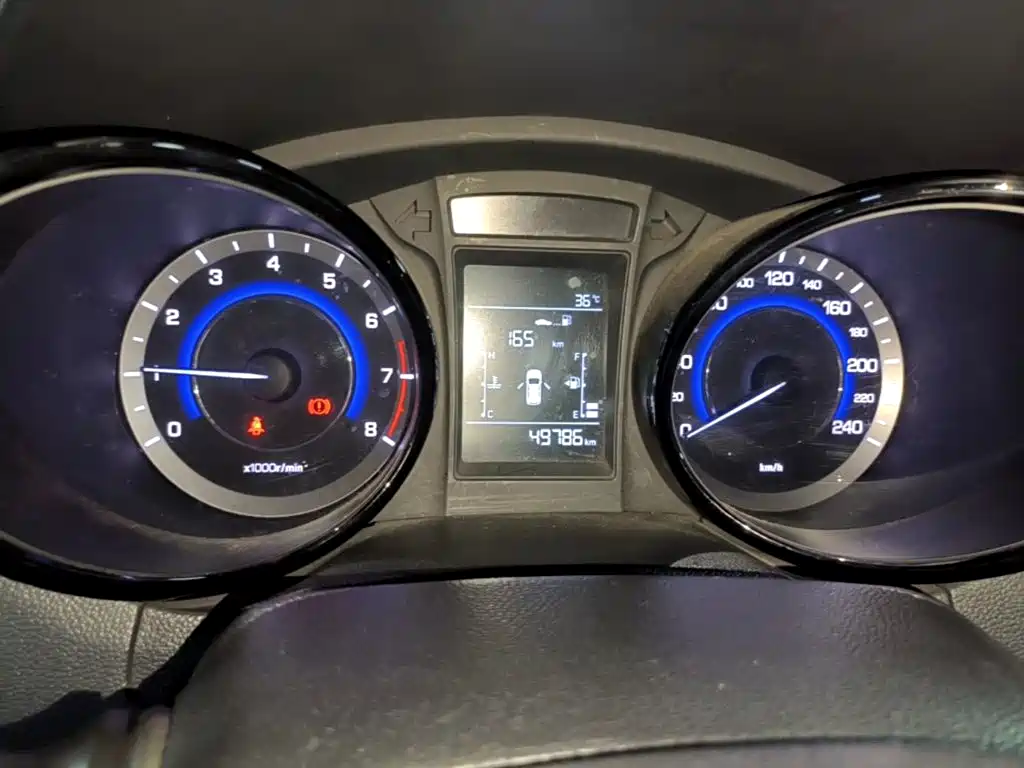 Changan CS15 2016 1.5L Manual Deluxe Edition купить на сайте DeffCars
